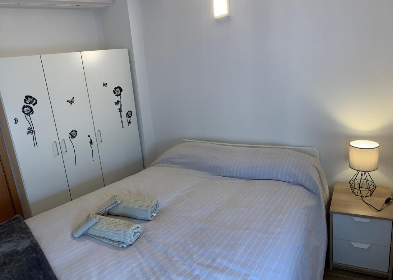 Apartaments Impro Mora d'Ebre Exterior photo